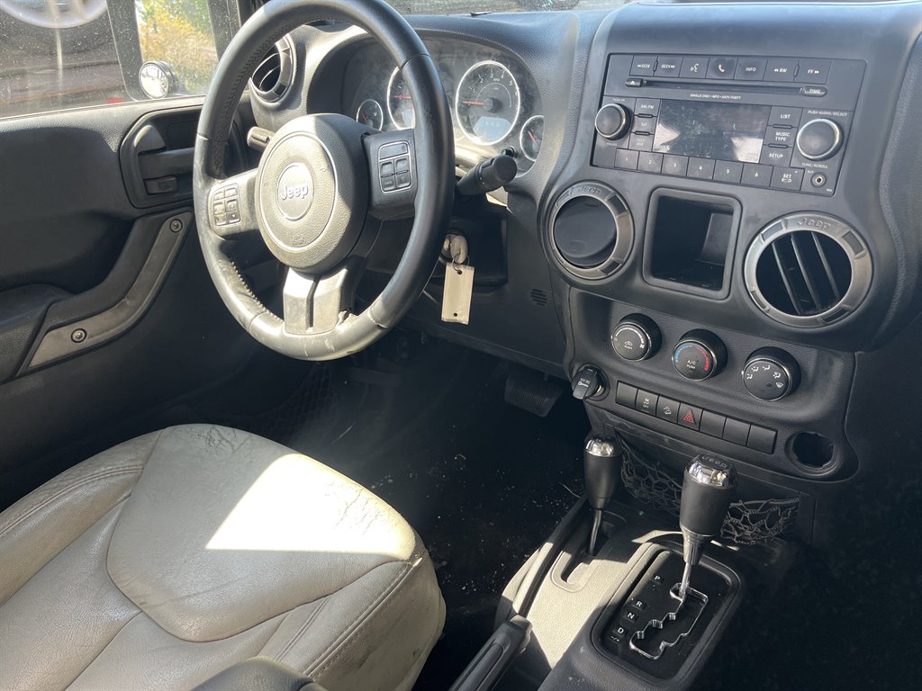 2013 Jeep Wrangler Sport - Photo 13
