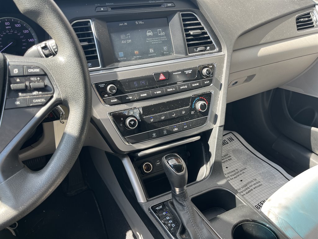 2016 Hyundai Sonata SE - Photo 7