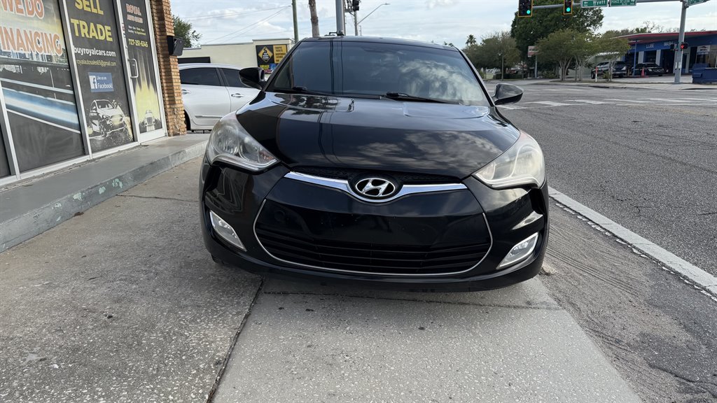 2016 Hyundai Veloster Base