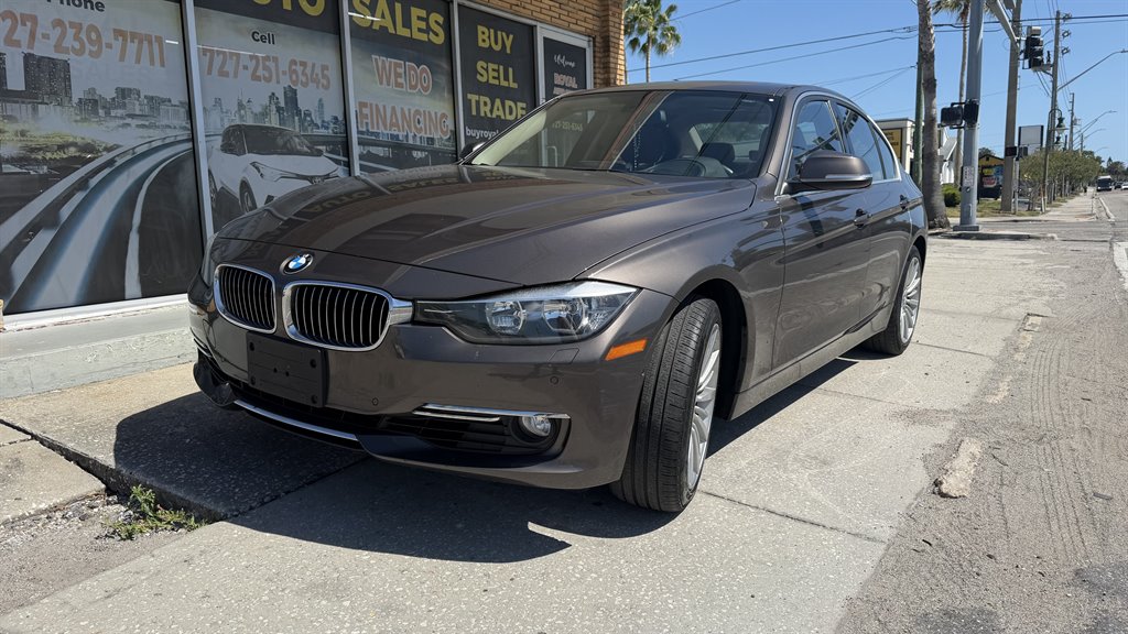 2013 BMW 3 Series 328i