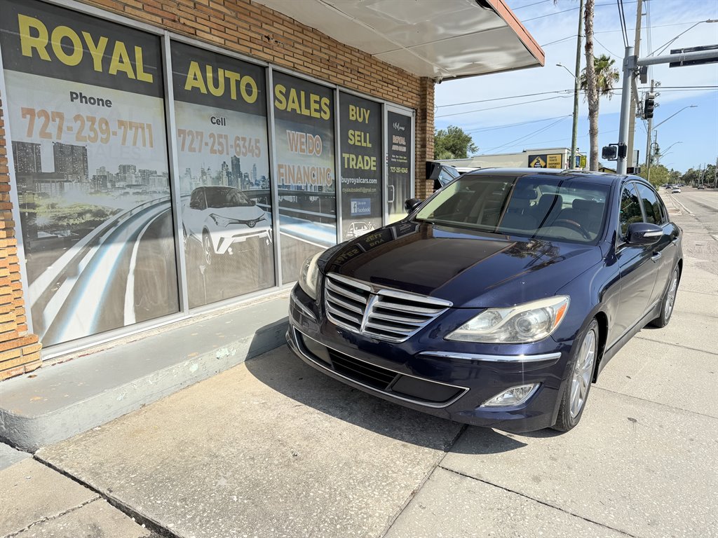 2012 Hyundai Genesis 4.6's photo